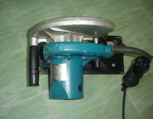 ขายเลื่อยวงเดือน 9 นิ้ว makita รุ่น N5900B (2,000w.)