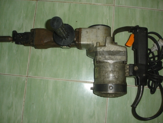 ขายสกัดไฟฟ้า (แย็ก) makita รุ่น HM1201