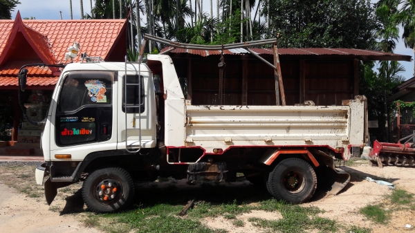 หกล้อดั้ม isuzu deca 210 แรงม้า จดประกอบ fr r32 s f หน้าหลัง power ทิฟฟี่ หกล้อดั้ม isuzu deca 210 แรงม้า จดประกอบ fr r32 s f หน้าหลัง power ทิฟฟี่