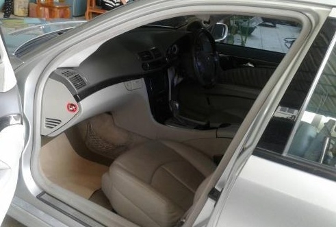 BENZ E-CLASS,ปี2006 E240 AVANT โฉม W211 ชุดแต่งพร้อมใช้ BENZ E-CLASS,ปี2006 E240 AVANT โฉม W211 ชุดแต่งพร้อมใช้