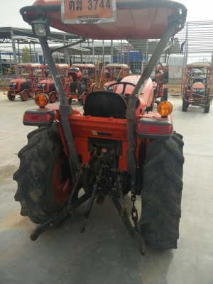 ขายด่วนแทรกเตอร์ L3608 พร้อมใบดันดิน ใช้งานได้ดีเลย รถชั่วโมงงานน้อย สภาพดี ขายด่วนแทรกเตอร์ L3608 พร้อมใบดันดิน ใช้งานได้ดีเลย รถชั่วโมงงานน้อย สภาพดี