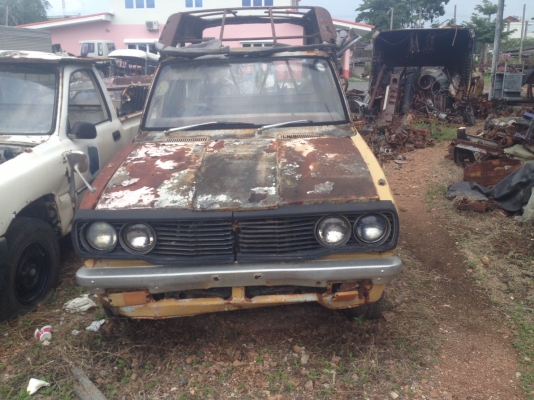 ขายด่วน ซากรถtoyota หางหงส์   ไม่มีเอกสาร เพียง 25000