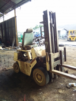 ขายโฟล์คลิฟท์TCM1ตันเสาสูง3เมตร ขายโฟล์คลิฟท์TCM1ตันเสาสูง3เมตร