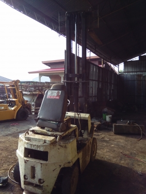 ขายโฟล์คลิฟท์TCM1ตันเสาสูง3เมตร ขายโฟล์คลิฟท์TCM1ตันเสาสูง3เมตร