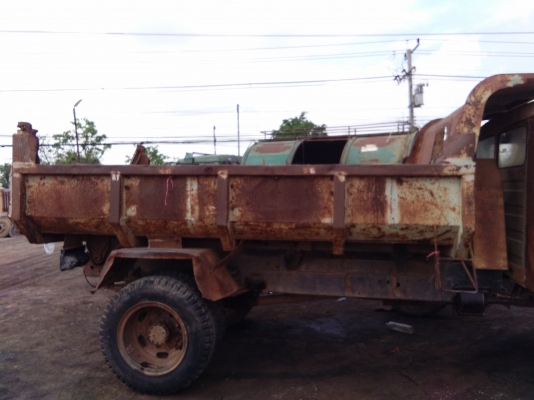 ขายกระบะท้องเรื่อ6ล้อดั้มหัวยาวพร้อมกระบอกดั้มปั้มปั่นครบ มี2ลูก