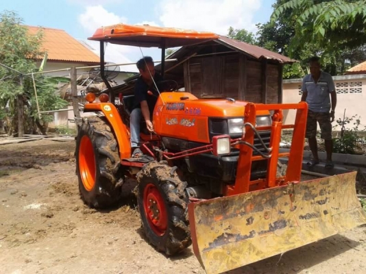 ขาย 165,000 บาท KUBOTA L3408 เครื่องดี เกียร์แรง (แถม ใบมีด หาง 6 ) สภาพสวยพร้อมใช้ เอกสารเล่มทะเบียน รถอยู่ จ.อำนาจเจริญ โทร&ไอดีไลน์ 0610710295 ขาย 165,000 บาท KUBOTA L3408 เครื่องดี เกียร์แรง (แถม ใบมีด หาง 6 ) สภาพสวยพร้อมใช้ เอกสารเล่มทะเบียน รถอยู่ จ.อำนาจเจริญ โทร&ไอดีไลน์ 0610710295