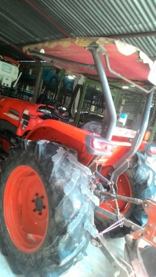 รถไถ 47  รถไถ 47 แรงอุปกร 2 ชิ้น    ยีห้อตราช้าง   รถปี 54    ช.ม 1300  นิดฯฯ  พร้อมลุยงาน ราคาเบา ฯ   300000 บาท ทะเบียนพร้อม  ดูรถ อ. ราษีไศล จ .ศรีสะเกษ   วันทูคอล 098 668-3479 dtac 094 283-9369 สิทธิ์ คับ