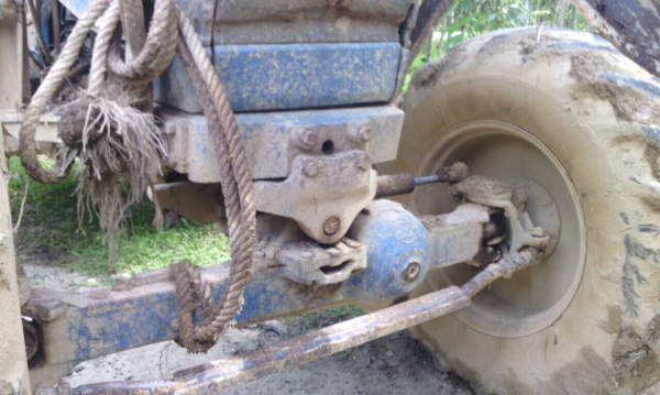 รถไถFORD TW-20 4WD...เล่มทะเบียน รถสวยพร้อมใช้ รถไถFORD TW-20 4WD...เล่มทะเบียน รถสวยพร้อมใช้