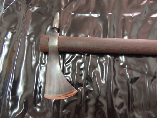 ขายขวานโทมาฮอก ลุงเล็ก อุทัย ขายขวานโทมาฮอก ลุงเล็ก อุทัย