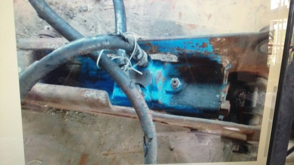 ขายหัวกระแทกสำหรับรถขุด 40-50 ***เก่าจากนอก ยังไม่เคยใช้งานในไทย ขายราคา 60,000 บาท ติดต่อ 089-2619445