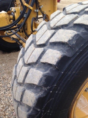 รถเกรด Caterpillar 140M #B9M00821 *USA โทร. 080-6565422 (หนิง)