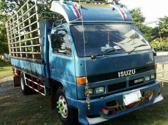 หกล้อ อีซูชุ NPR59LU5M115hp ปี37 รุ่น.ยาวพิเศษ 5ม เกียร์สั้น แอร์เย็นๆ รถห้าง สภาพดีสวยๆพร้อมใช้งาน 