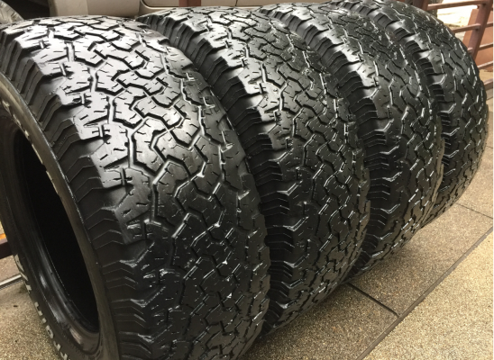 ยาง All BF Goodrich 265 70 16 กลางปี12 พร้อมใช้งาน ราคาไม่แพง ยาง All BF Goodrich 265 70 16 กลางปี12 พร้อมใช้งาน ราคาไม่แพง