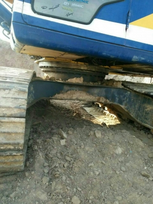 รถแมคโค. มาคทรี. มีเล่มทะเบียนรถพร้อมใช้.  รถอยู่หน้างาน.  พร้อมใช้มีแอร์