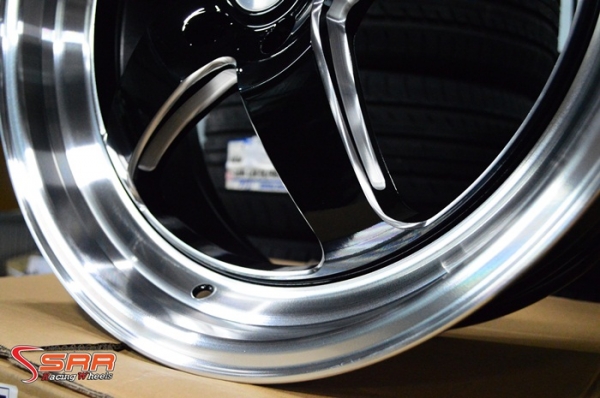 WELD RTS ขอบ20 สำหรับใส่เก๋งใหญ่หรือกระบะ ราคาพิเศษครับ WELD RTS ขอบ20 สำหรับใส่เก๋งใหญ่หรือกระบะ ราคาพิเศษครับ