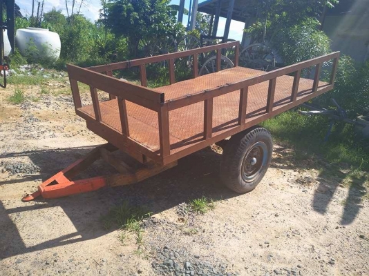 10000บาทลดสุดๆงดต่อรองครับเทนเลอร์2ล้อ บรรทุก1.5ตันสบายๆรถไถ24-36แรง  เพลาล้อเป็นคานหน้ารถ4ล้อกลาง  แข็งแรงดีมาก