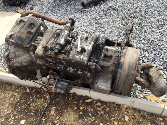 ขายเครื่อง+เกียร์ Hino EP100 Turbo Inter 285hp.