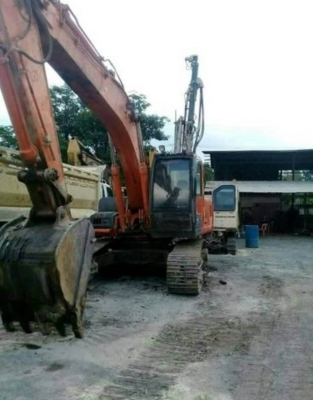 ขาย 995,000 HITACHI ZX 200-1 ไฟฟ้าครบ เครื่องดี ปั้มแรง เอวแน่น ช่วงล่างดี เอกสารแจ้งจำหน่าย  รถอยู่ จ.เพชรบูรณ์ โทร&amp;ไอดีไลน์ 0610710295