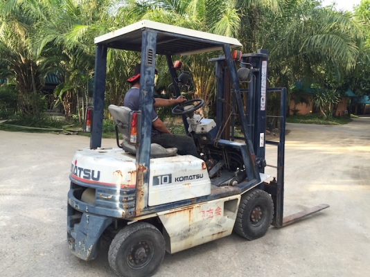 ขายFORKLIFT KOMATSU FG10-15(1.ตัน) สวยเดิมจากญี่ปุ่น ยังไม่เคยใช้ในไทย 99,000เท่านั้น!!