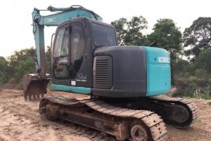 เก่านอก 1 ปี 865,000 KOBELCO SK135SR เครื่องดี ปั้มแรง โช่หนา เอวแน่น ไฟฟ้าครบ เอกสารอินวอยท์   รถอยู่ จ.ร้อยเอ็ด โทร 0610710295