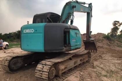 เก่านอก 1 ปี 865,000 KOBELCO SK135SR เครื่องดี ปั้มแรง โช่หนา เอวแน่น ไฟฟ้าครบ เอกสารอินวอยท์   รถอยู่ จ.ร้อยเอ็ด โทร 0610710295