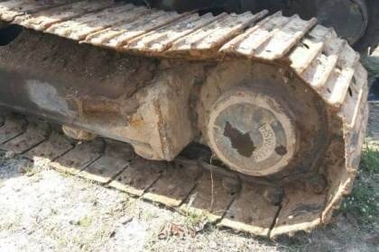 เก่านอก 1 ปี 865,000 KOBELCO SK135SR เครื่องดี ปั้มแรง โช่หนา เอวแน่น ไฟฟ้าครบ เอกสารอินวอยท์   รถอยู่ จ.ร้อยเอ็ด โทร 0610710295