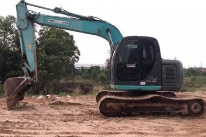 เก่านอก 1 ปี 865,000 KOBELCO SK135SR เครื่องดี ปั้มแรง โช่หนา เอวแน่น ไฟฟ้าครบ เอกสารอินวอยท์   รถอยู่ จ.ร้อยเอ็ด โทร 0610710295
