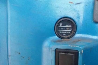 เก่านอก 1 ปี 865,000 KOBELCO SK135SR เครื่องดี ปั้มแรง โช่หนา เอวแน่น ไฟฟ้าครบ เอกสารอินวอยท์   รถอยู่ จ.ร้อยเอ็ด โทร 0610710295