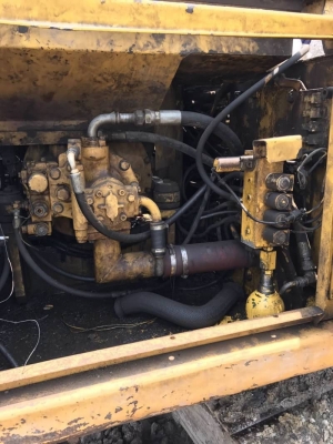 ขาย 635,000 บาท KOMATSU PC160-6K (มีไลน์หัวเจาะ) เครื่องดี ปั้มแรง โช่หนา เอวแน่น ไฟฟ้าครบ เอกสารชื้อขาย   รถอยู่ สุมทรปราการ โทร&amp;ไอดีไลน์ 0610710295