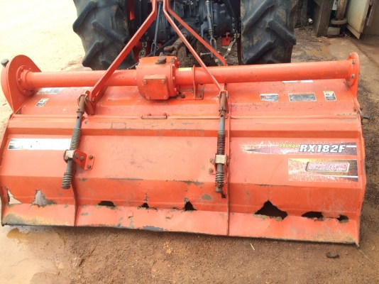 รถไถ 47 แรง L 4708 sp ปี 57 ช.ม.500 นิดฯฯ อุปกร 3 อย่าง ตราช้าง หมด ราคา 495000 บาท ดูรถที จ.สกลนคร สอบถามทีเบอร์ 098 668-3479 dtac 094 283-9369 สิทธิ์ คับ