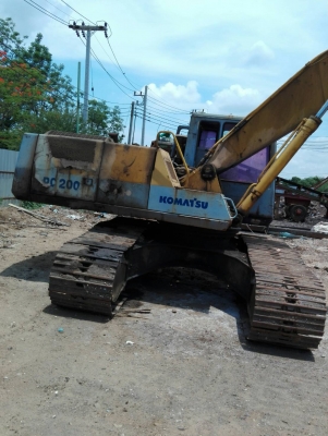 ขายรถแบคโฮ KOMATSU PC 200-5