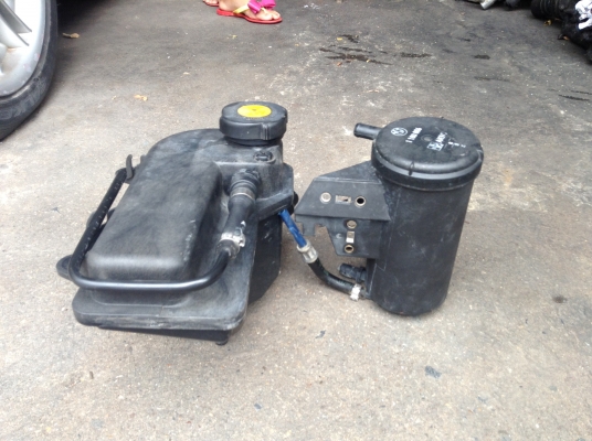 ขายกระป๋องพักน้ำ+charcoal BMW Z3 ขายกระป๋องพักน้ำ+charcoal BMW Z3