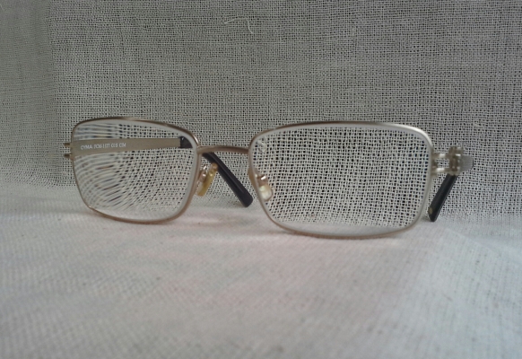 แว่นสายตายาวสวิสเมด  ไททาเนียม  เลนส์กระจกหายาก  Authentic CYMA handmade in Switzerland  ค่าสายตา +350