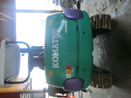 ขายรถขุด KOMATSU PC30-7 สภาพพร้อมใช้งาน ระบบเร็วแรง เครื่องสวย พร้อมทำสี  ราคา 400,000 บาท มีวีดีโอให้ชม ติดต่อเจ้าของโดยตรง:096-5411713 หรือ 092-5768909 {วัชรัตน์}