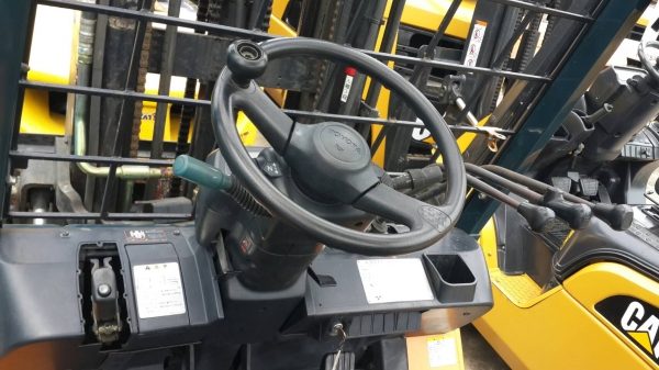 ขายรถโฟล์คลิฟท์ รุ่น 7FD 25 เสา 3 ท่อน ยกสูง 6.5 เมตร ติดตั้งไซด์ชิป เครื่องยนต์ 2Z รถเก่าญี่ปุ่น ขายรถโฟล์คลิฟท์ รุ่น 7FD 25 เสา 3 ท่อน ยกสูง 6.5 เมตร ติดตั้งไซด์ชิป เครื่องยนต์ 2Z รถเก่าญี่ปุ่น