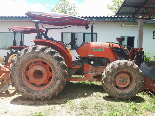 ขายรถไถ M9540 จดทะเบียน2554 อุปกรณ์ ดันหน้า ผาน7และผาน4 สภาพสวยพร้อมใช้งาน เอกสารพร้อมโอน ราคา520,000 สนใจโทร 090-8588220คุณนะ 093-3258446คุณบิว เว็บไซต์ส่วนตัว www.narong2truck.com www.truck.in.th/498 ID: narong498 ID: 09332584461 เพจ Facebook ณรงค์ ซื้อ