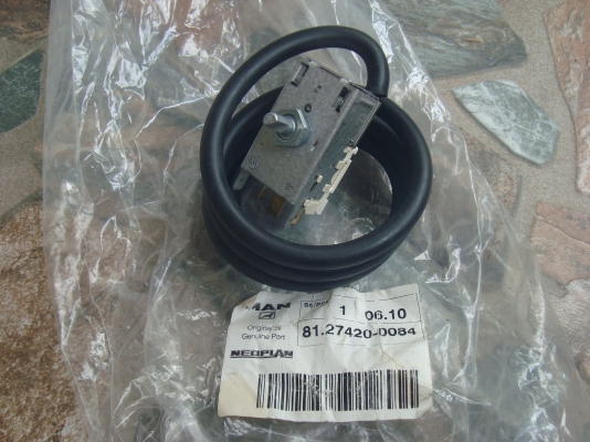 ขายสวิทช์ปรับอุณหภูมิแอร์ รถ MAN หัวลาก รุ่น L20, L75, L80, L82, L87