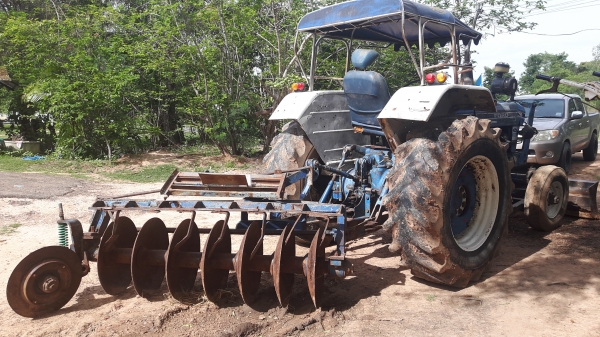 ขายคับ6600 t3 ดันหน้า หาง7 เล่มทะเบียนพร้อมโอน ภาษีไม่ขาด