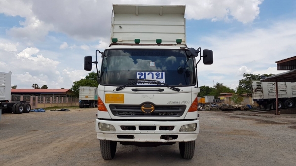 ขาย HINO MEGA FM1J 260 แรงม้า ปี 49 แม่ลูกสองเพลาดั้ม เครื่องดี เกียร์ดี ช่วงล่างดี แคชชีสวย รถเดิมพร้อมใช้งาน พร้อมแยกขายหัวแคชชี ราคาคุยกัน เอกสารพร้อมโอน สนใจติดต่อเรา ดำสุโขทัย โทร 089-7087998,081-7855503 หรือเยี่ยมชมเว็ปไซได้ที่ www.dum-sukhothai.com