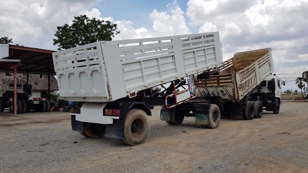 ขาย HINO MEGA FM1J 260 แรงม้า ปี 49 แม่ลูกสองเพลาดั้ม เครื่องดี เกียร์ดี ช่วงล่างดี แคชชีสวย รถเดิมพร้อมใช้งาน พร้อมแยกขายหัวแคชชี ราคาคุยกัน เอกสารพร้อมโอน สนใจติดต่อเรา ดำสุโขทัย โทร 089-7087998,081-7855503 หรือเยี่ยมชมเว็ปไซได้ที่ www.dum-sukhothai.com