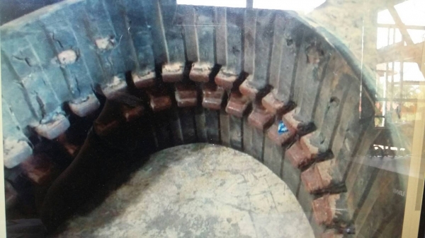 ขายแทรคยางรถขุดไซค์ 40-50 เช่น MITSUBISHI /KUBOTA/ KATO  ข้อกว้าง ขายราคา 35,000 บาท