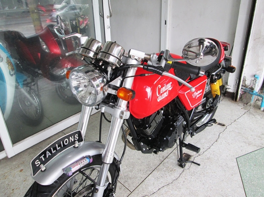 (โอนฟรี) ขาย Stallions Centaur Siam ไมล์แท้ 5674 กม ปี 2016 ตัวโช๊คหัวกลับ สภาพสวย สีแดง (โอนฟรี) ขาย Stallions Centaur Siam ไมล์แท้ 5674 กม ปี 2016 ตัวโช๊คหัวกลับ สภาพสวย สีแดง