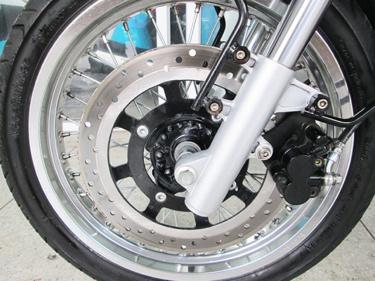 (โอนฟรี) ขาย Stallions Centaur Siam ไมล์แท้ 5674 กม ปี 2016 ตัวโช๊คหัวกลับ สภาพสวย สีแดง (โอนฟรี) ขาย Stallions Centaur Siam ไมล์แท้ 5674 กม ปี 2016 ตัวโช๊คหัวกลับ สภาพสวย สีแดง