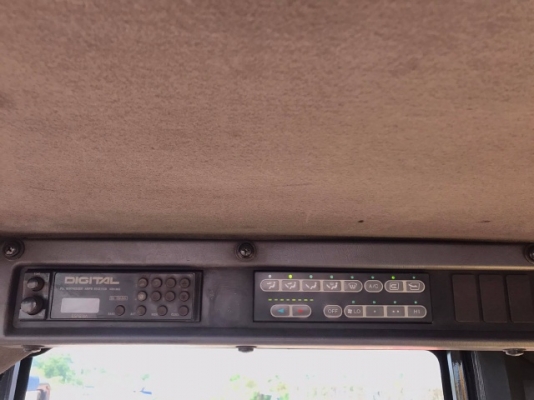 ขายรถตักล้อยาง KOMATSU WA100-5 รถนอกนำเข้าเองจากญี่ปุ่น สภาพสวยพร้อมใช้ มีVDOการทำงานครับ ขายรถตักล้อยาง KOMATSU WA100-5 รถนอกนำเข้าเองจากญี่ปุ่น สภาพสวยพร้อมใช้ มีVDOการทำงานครับ