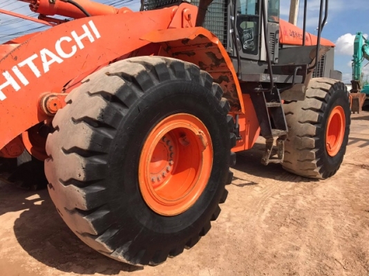ขายรถตักล้อยาง HITACHI ZW220 (เทียบเท่า WA380-6) รถนอกนำเข้าเองจากญี่ปุ่น มีVDOการทำงานครับ ขายรถตักล้อยาง HITACHI ZW220 (เทียบเท่า WA380-6) รถนอกนำเข้าเองจากญี่ปุ่น มีVDOการทำงานครับ