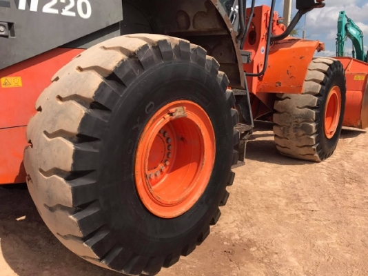 ขายรถตักล้อยาง HITACHI ZW220 (เทียบเท่า WA380-6) รถนอกนำเข้าเองจากญี่ปุ่น มีVDOการทำงานครับ ขายรถตักล้อยาง HITACHI ZW220 (เทียบเท่า WA380-6) รถนอกนำเข้าเองจากญี่ปุ่น มีVDOการทำงานครับ