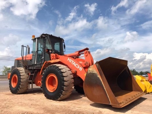 ขายรถตักล้อยาง HITACHI ZW220 (เทียบเท่า WA380-6) รถนอกนำเข้าเองจากญี่ปุ่น มีVDOการทำงานครับ ขายรถตักล้อยาง HITACHI ZW220 (เทียบเท่า WA380-6) รถนอกนำเข้าเองจากญี่ปุ่น มีVDOการทำงานครับ