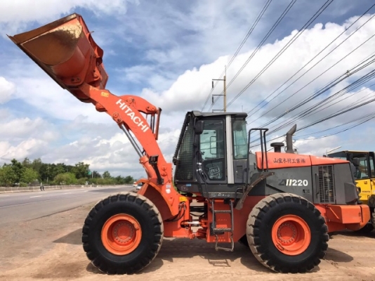 ขายรถตักล้อยาง HITACHI ZW220 (เทียบเท่า WA380-6) รถนอกนำเข้าเองจากญี่ปุ่น มีVDOการทำงานครับ ขายรถตักล้อยาง HITACHI ZW220 (เทียบเท่า WA380-6) รถนอกนำเข้าเองจากญี่ปุ่น มีVDOการทำงานครับ