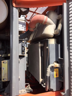 ขายรถตักล้อยาง HITACHI ZW220 (เทียบเท่า WA380-6) รถนอกนำเข้าเองจากญี่ปุ่น มีVDOการทำงานครับ ขายรถตักล้อยาง HITACHI ZW220 (เทียบเท่า WA380-6) รถนอกนำเข้าเองจากญี่ปุ่น มีVDOการทำงานครับ