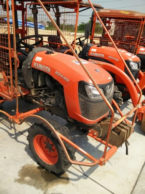 แทรกเตอร์รุ่นเล็กสวยๆมาแล้ว B2440 ยอดนิยม สภาพดีพร้อมใช้งาน รีบมาเป็นเจ้าของกันครับ